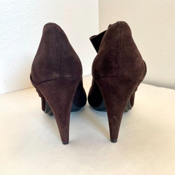 Coach Women's Astrid Point Heel Ankle Booties in Chocolate Brown Suede Size 8.5 - Picture 4 of 6